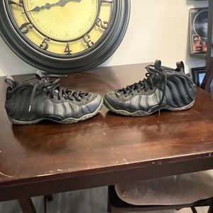 Used - Nike Foampositie Black Stealth